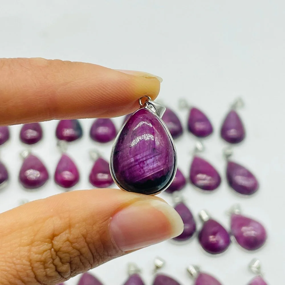 32 Pieces High Quality Ruby Zoisite Pendant Charm - Image 7