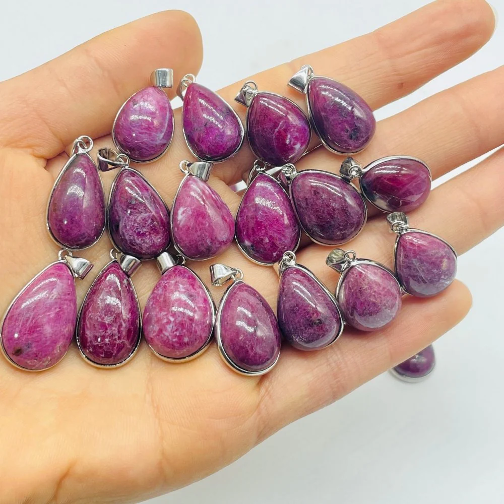 32 Pieces High Quality Ruby Zoisite Pendant Charm - Image 9