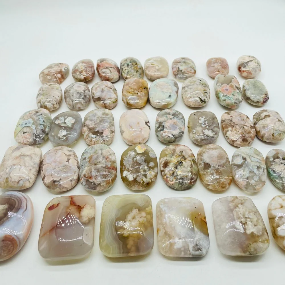 38Pieces High Quality Sakura Flower Agate Palm Stone - Image 2