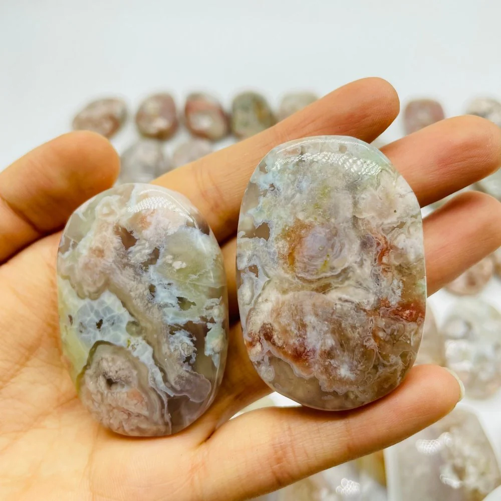 38Pieces High Quality Sakura Flower Agate Palm Stone - Image 4