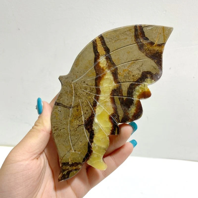 4 Pairs Septarian Butterfly Wing Carving With Stand #2 - Image 4