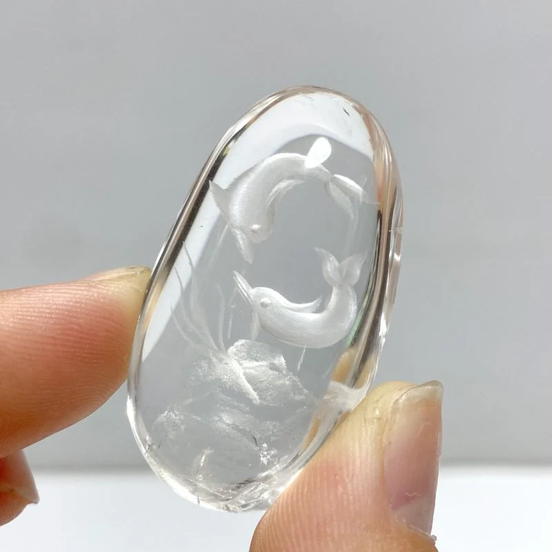 4 Pieces Beautiful Dolphin Garden Quartz Inner Scene Carving - Image 2