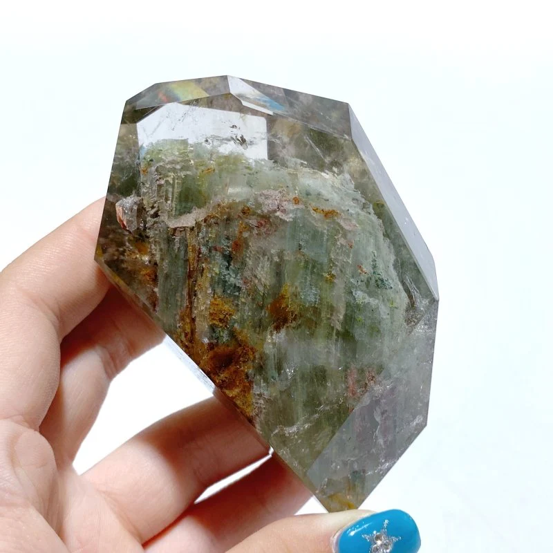 4 Pieces Garden Quartz Free Form With Stand - Image 4