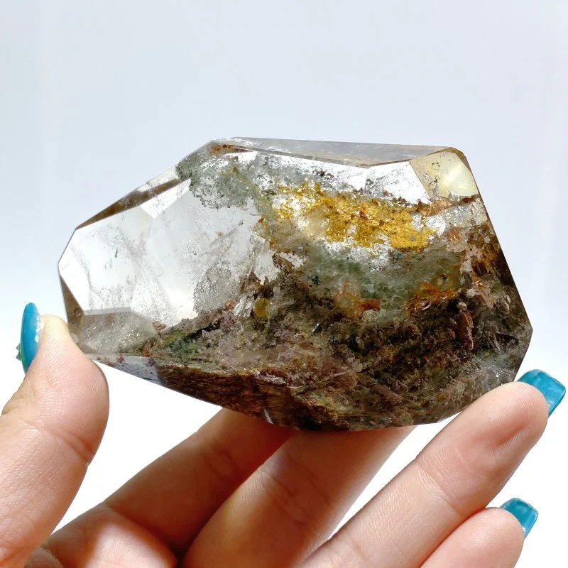4 Pieces Garden Quartz Free Form With Stand - Image 8