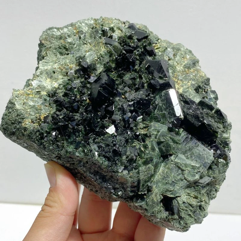4 Pieces Raw Epidote Stone Specimen For Collection - Image 4