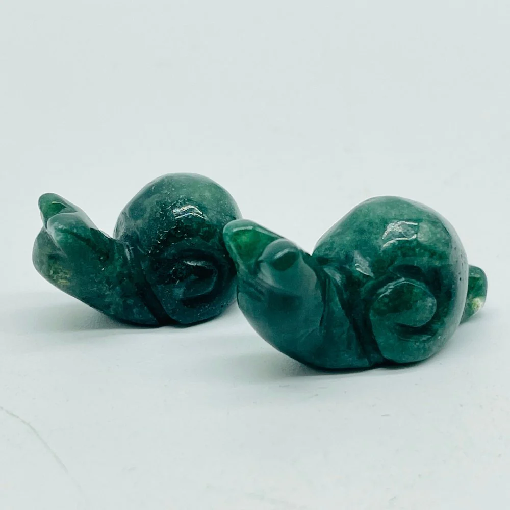 4 Types Mini Snail Carving Crystal Wholesale Howlite & Chevron Amethyst Sakura Agate - Image 2
