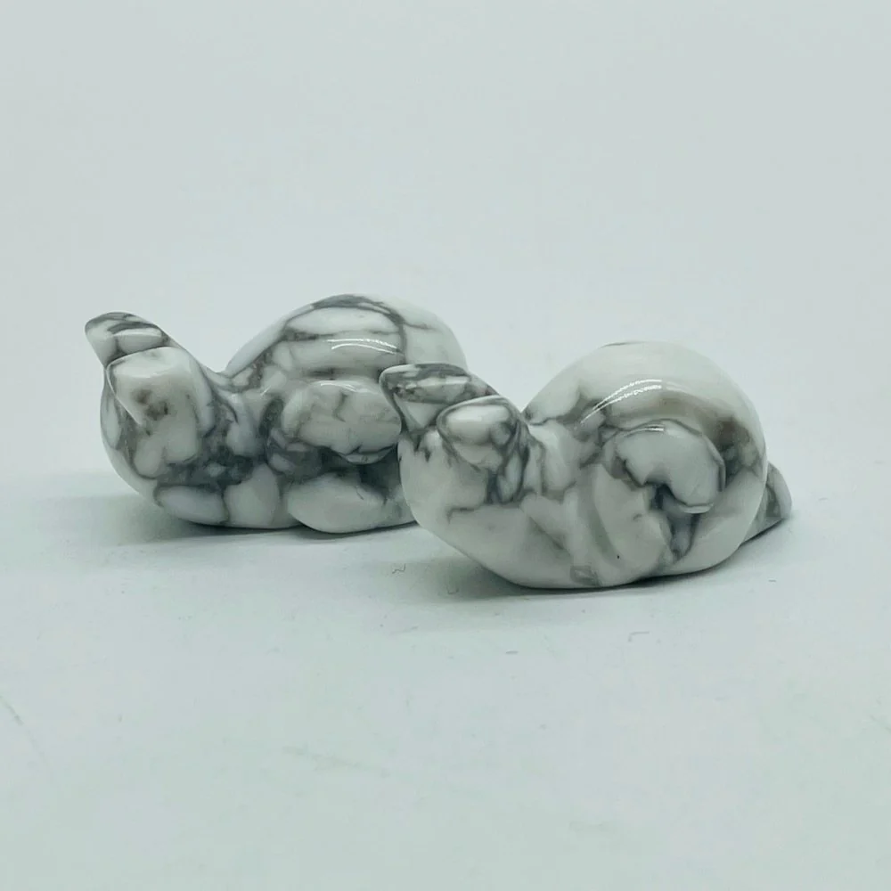 4 Types Mini Snail Carving Crystal Wholesale Howlite & Chevron Amethyst Sakura Agate - Image 6