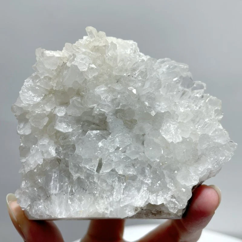 6 Pieces Large Clear Quartz Cluster Groot Carving - Image 3