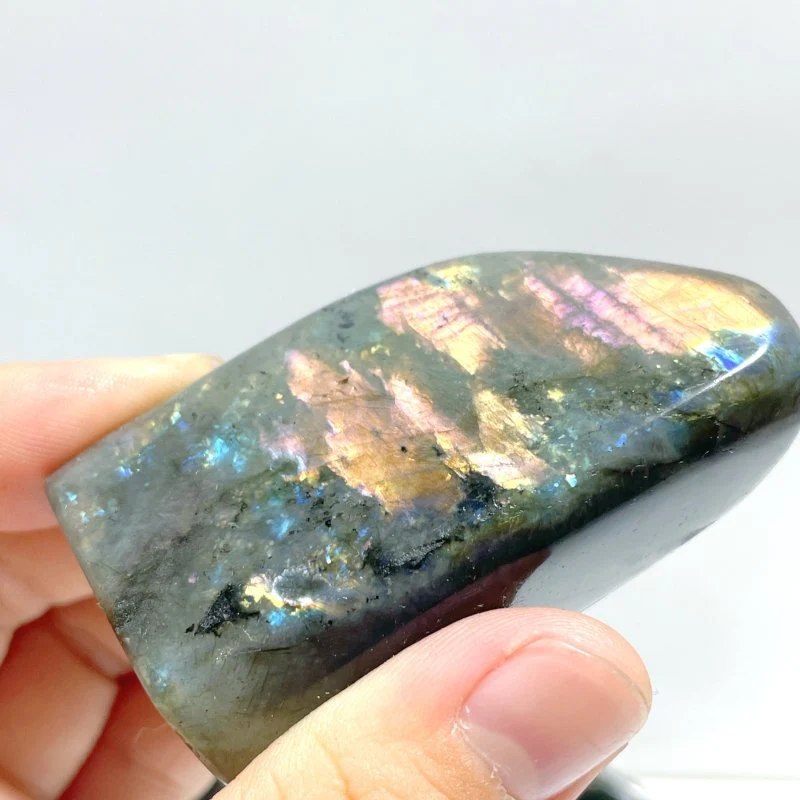 37 Pieces High Quality Polished Labradorite Free Form - Image 7