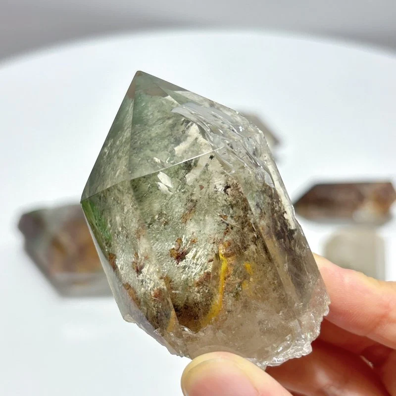 6 Pieces Beautiful Garden Quartz Points Raw Bottom - Image 5