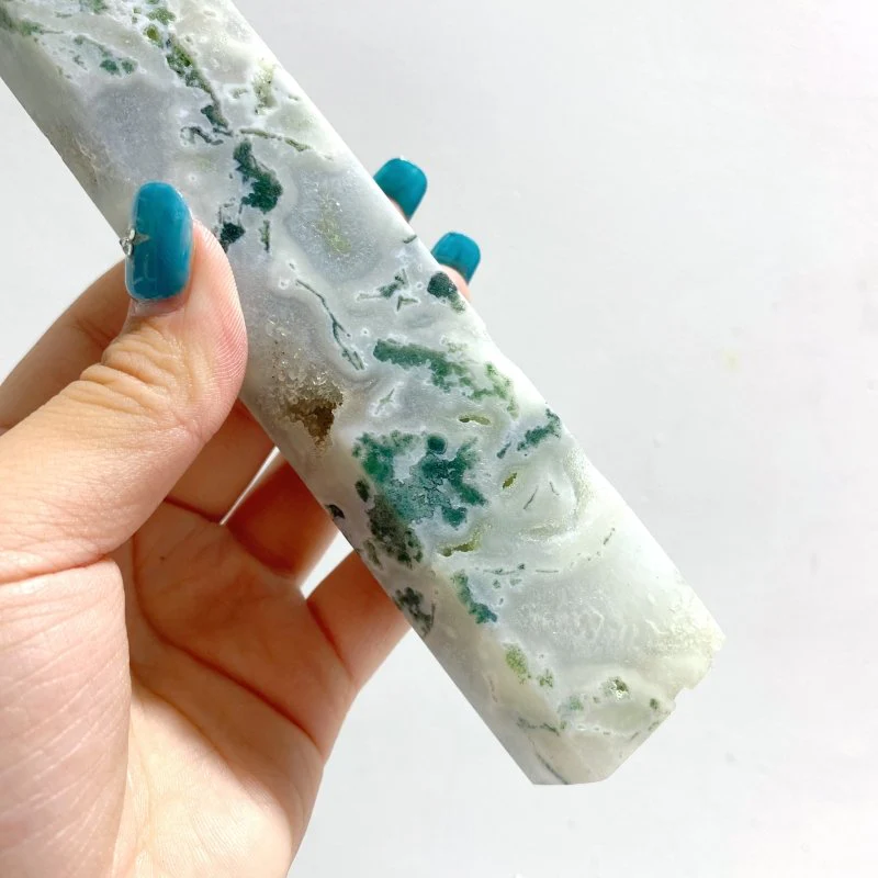 8 Pieces Large Geode White Moss Agate Point - Image 6