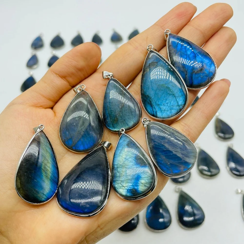 62 Pieces Blue Labradorite Pendant Charm - Image 5