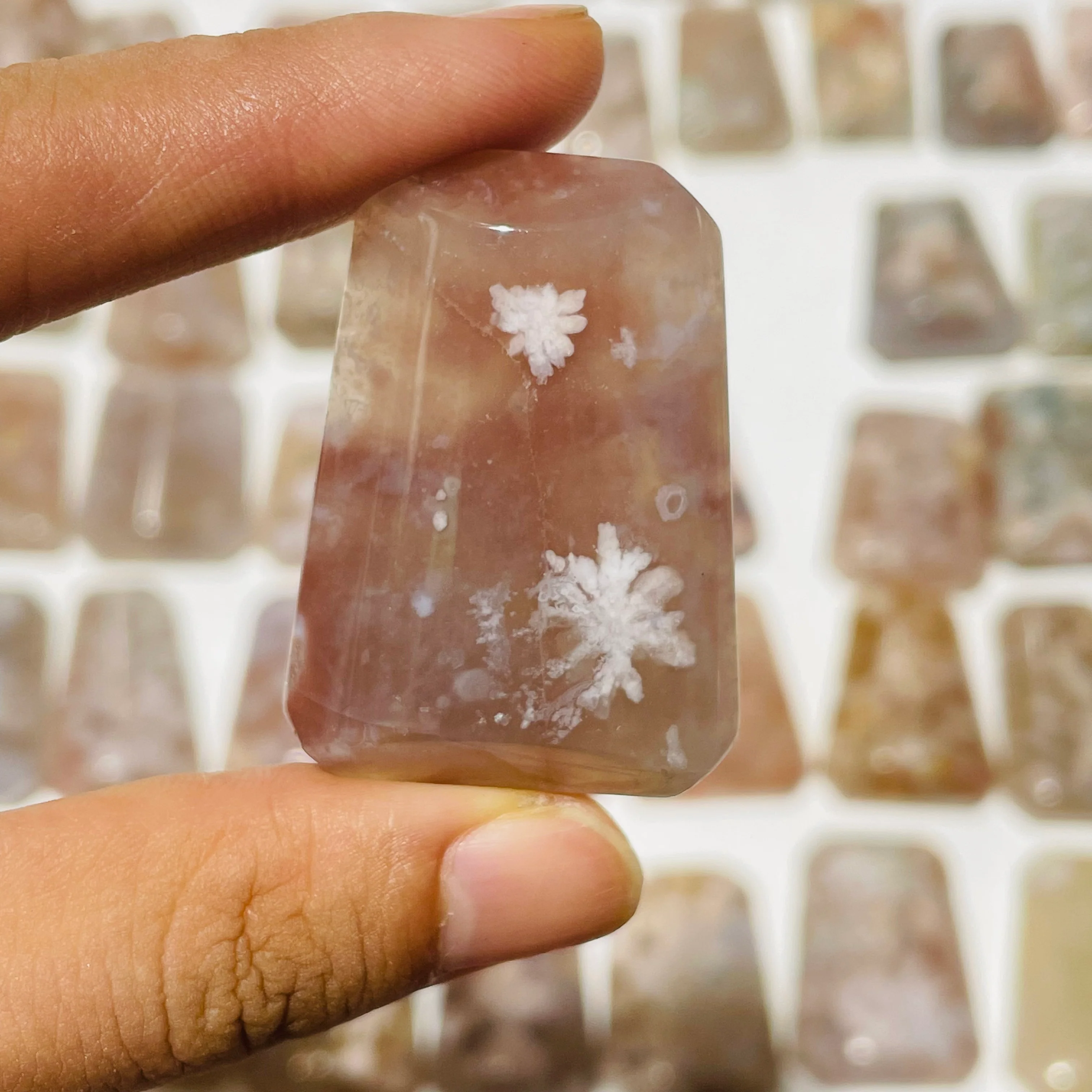 86 Pieces High Quality Sakura Flower Agate Cuboid Box Shape - Image 7