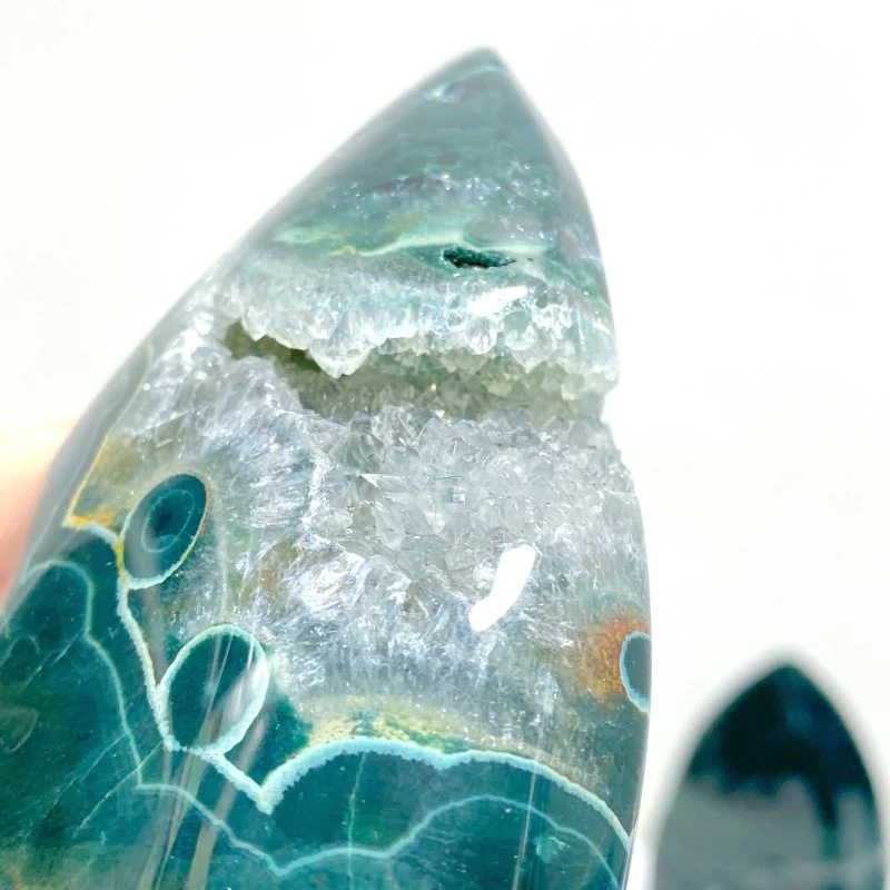 8 Pieces Green 6th Vein Ocean Jasper Arrow Head Shape Home Decor - Image 3