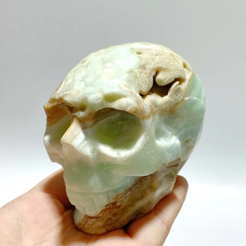 8 Pieces Green Calcite Skull Carving Clearance - Image 6