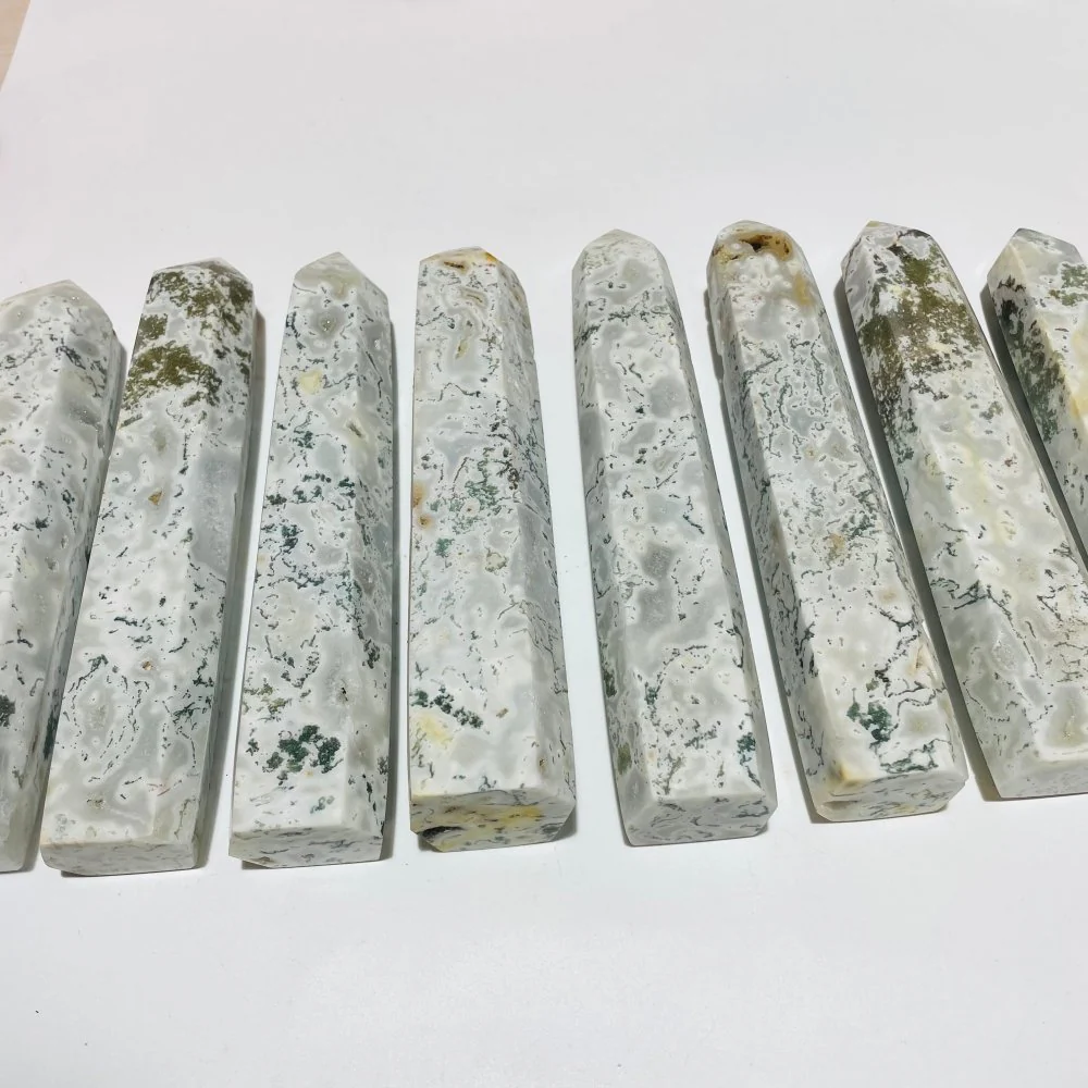8 Pieces White Moss Agate Tower Points - Image 2