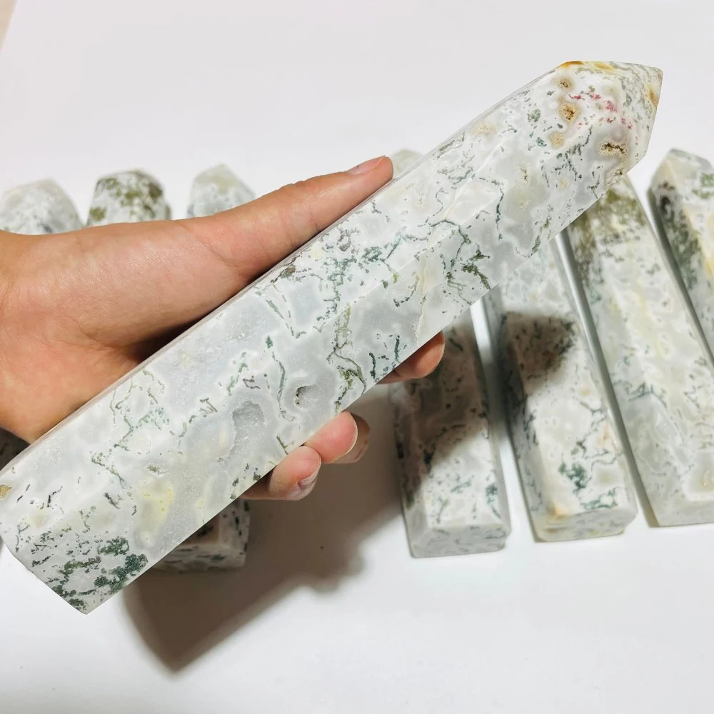 8 Pieces White Moss Agate Tower Points - Image 4