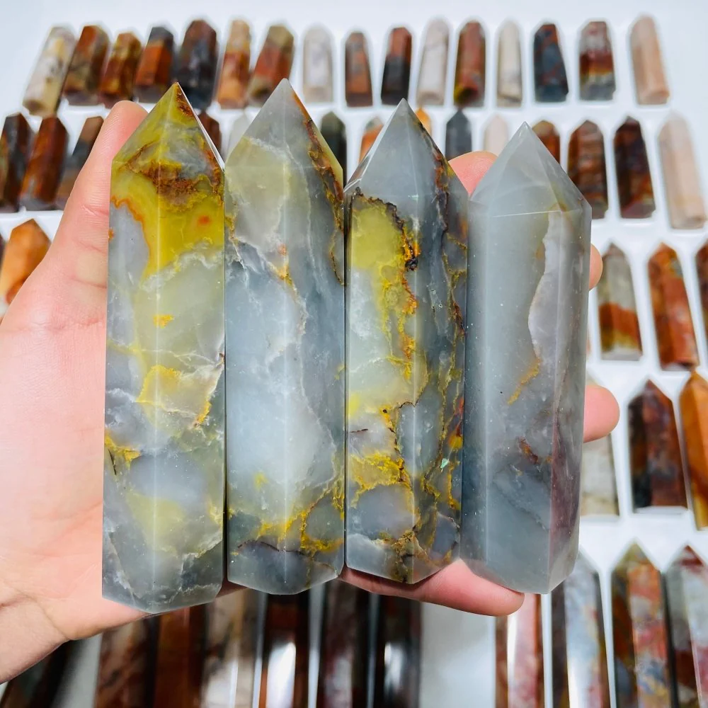 83 Pieces China Red Jasper Stone Points - Image 6