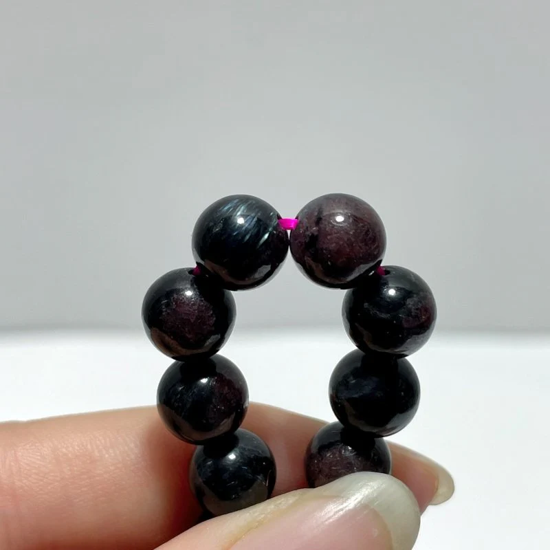 8mm Garnet Mixed Astrophyllite Bracelets Wholesale - Image 2