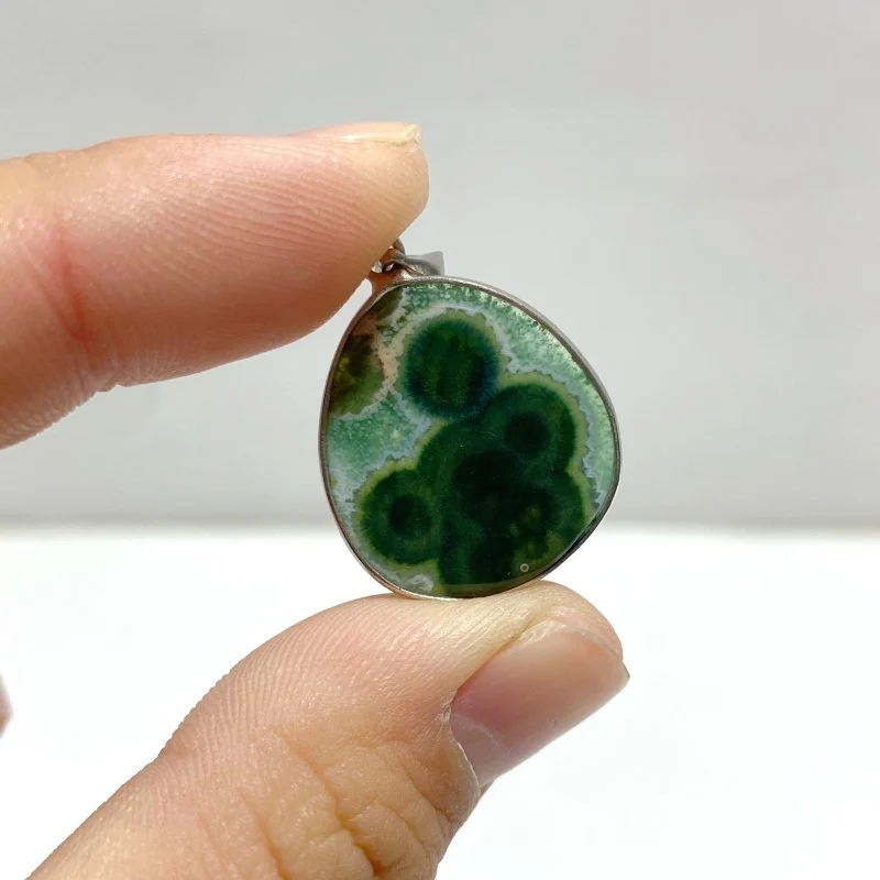 47 Pieces 8th Vein Ocean Japser Pendants - Image 2