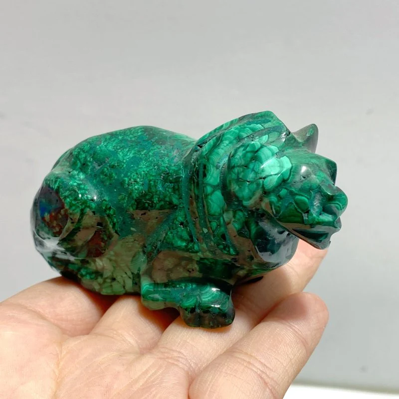 9 Pieces Malachite Mixed Animals Carving (With Crack) - Image 6