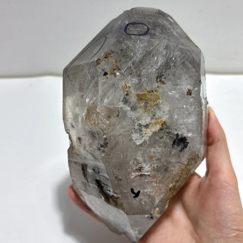 A31 Enhydro Crystal With Many Moving Bubbles