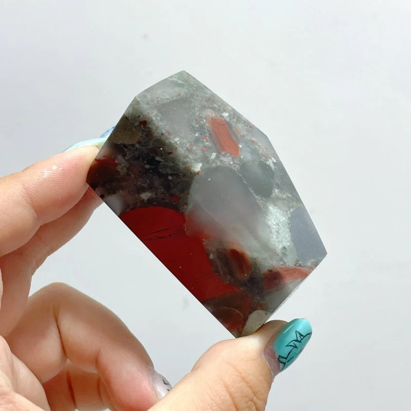 Africa Blood Stone Free Form Wholesale - Image 5