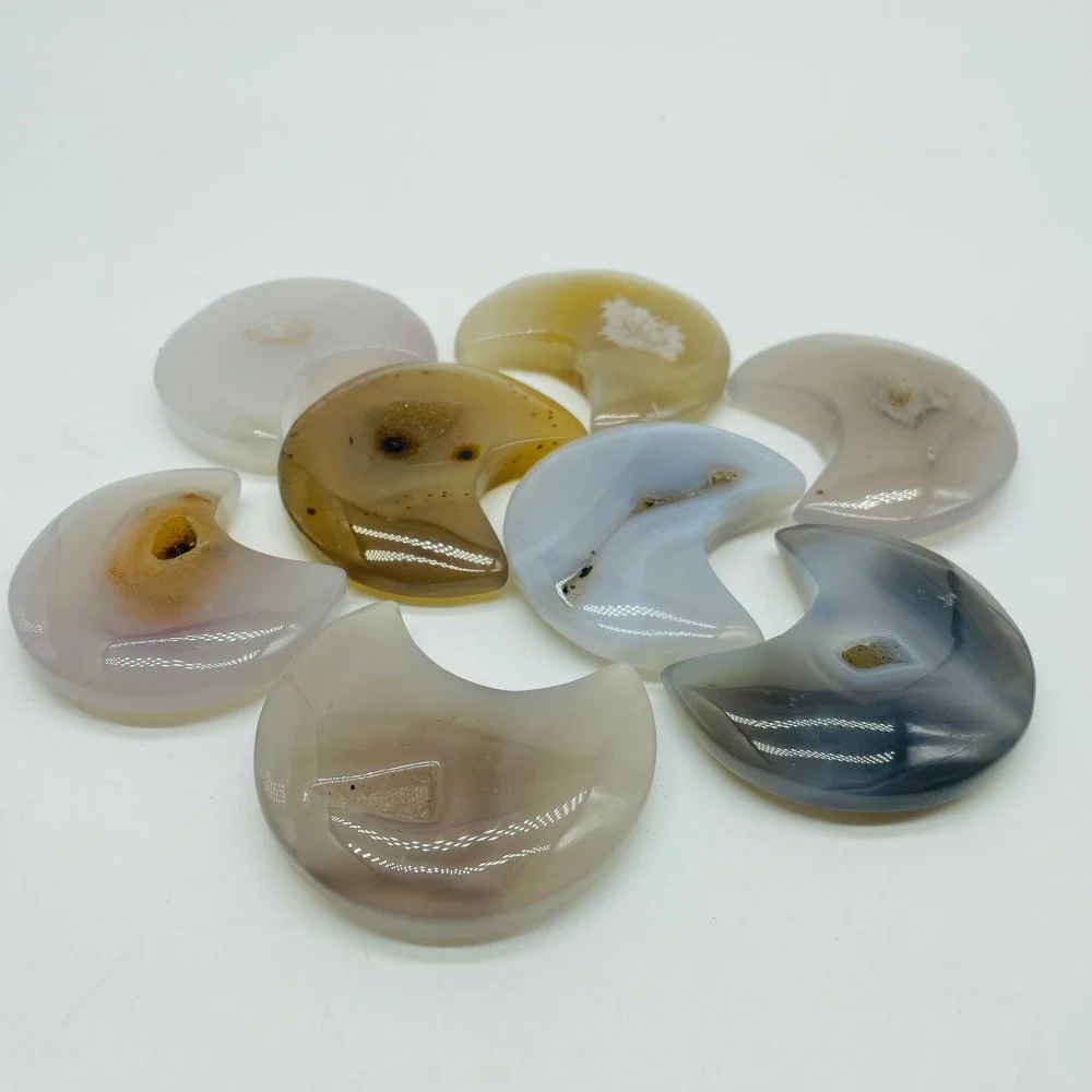 Natural Geode Agate Crystal Moon Wholesale - Image 4