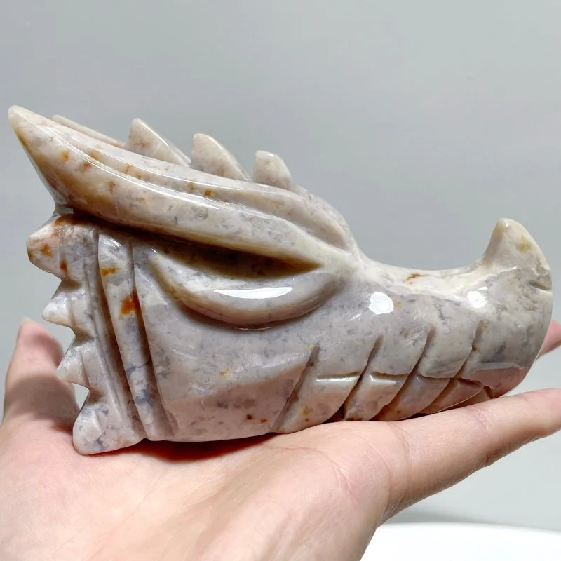 8 Pieces Agate Dragon Head Carving - Image 4