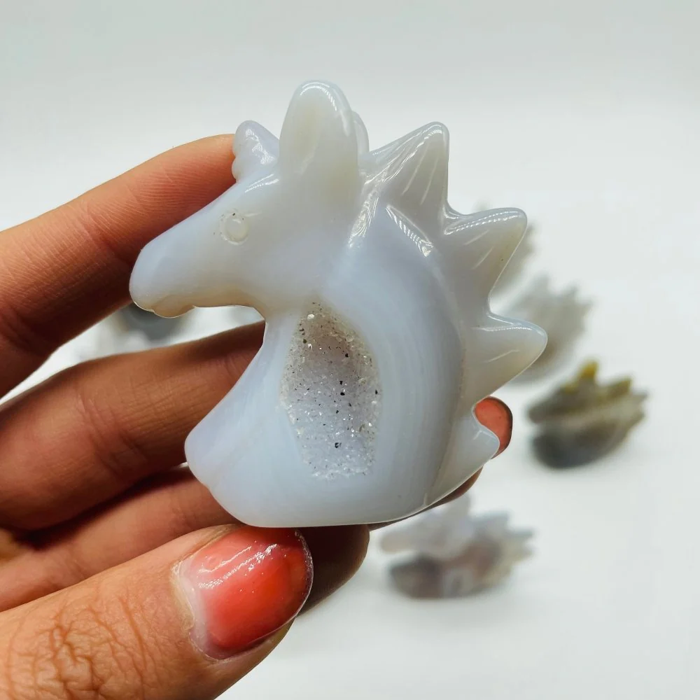 14 Pieces Geode Druzy Agate Stand Beautiful Unicorn Carving - Image 3