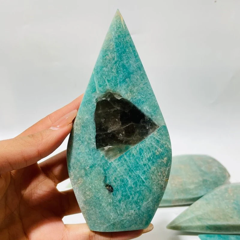 11 Pieces Amazonite Arrow Head Crystal Carving - Image 3