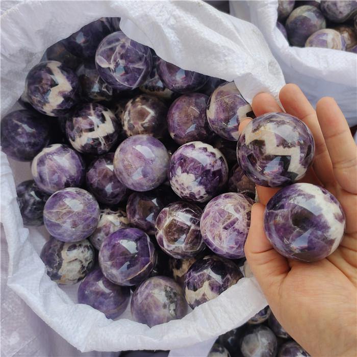 Amethyst Chevron Sphere Ball 1.5-2.5in(4-6.2cm) Wholesale - Image 3