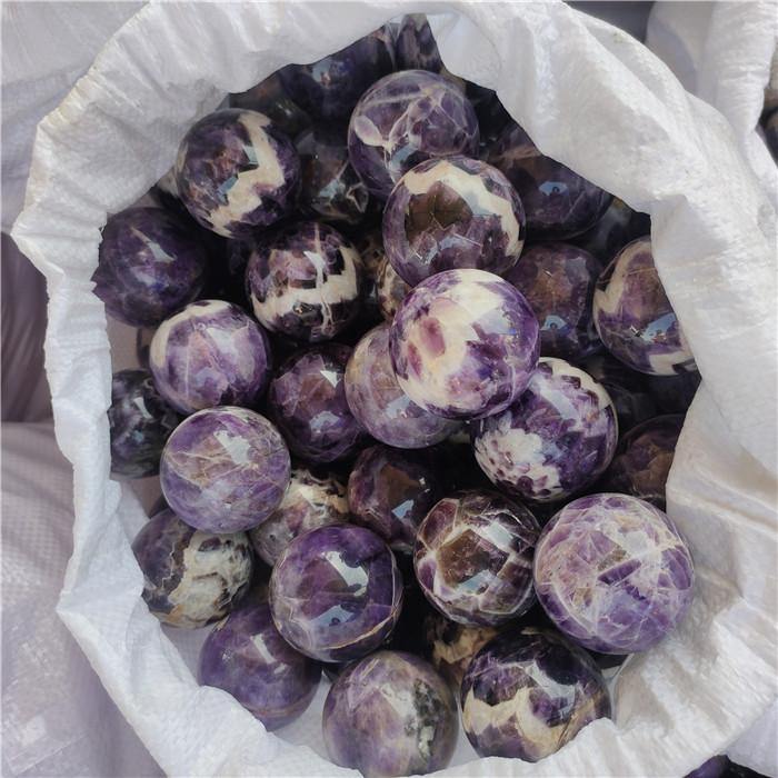 Amethyst Chevron Sphere Ball 1.5-2.5in(4-6.2cm) Wholesale - Image 6