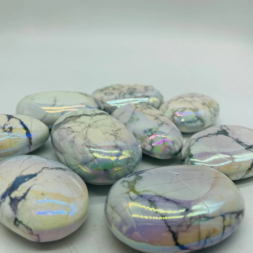 Aura Howlite Palm Wholesale - Image 2