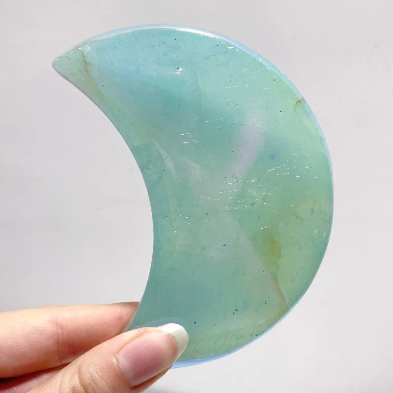 Aura Mixed Color Clear Quartz Moon Carving Wholesale - Image 6