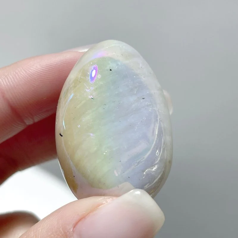 Aura Moonstone Tumbled Wholesale Clearance - Image 5