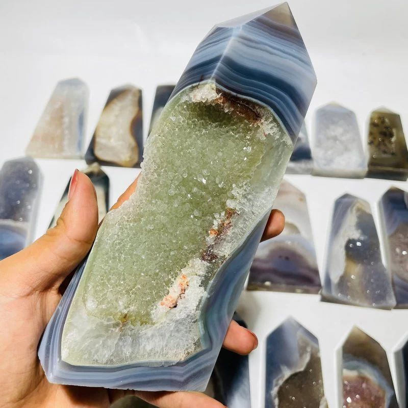 21 Pieces Beautiful Large Agate Geode Druzy Four-Sided Points - Image 2