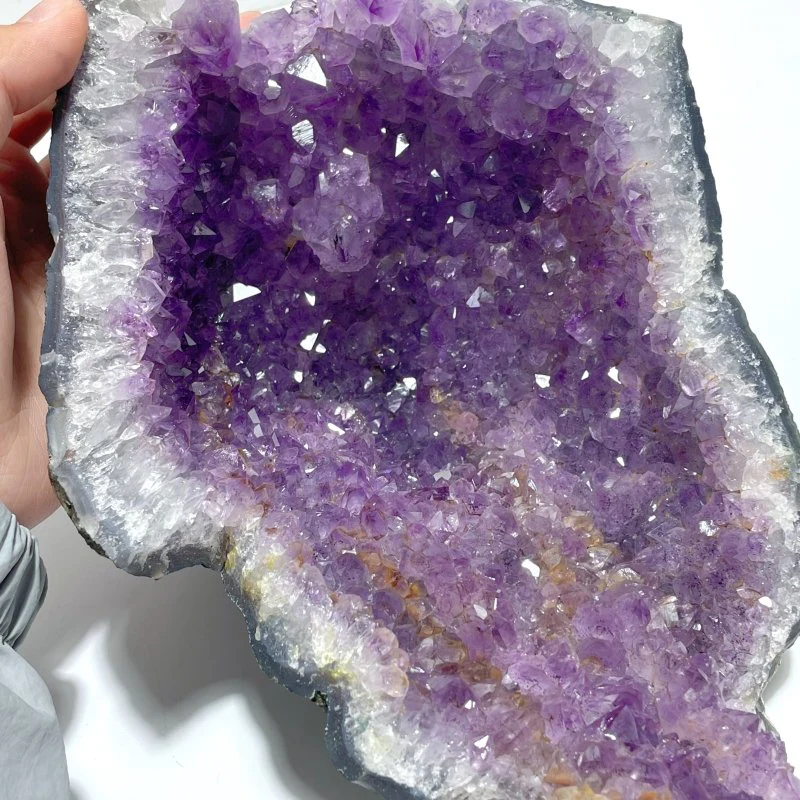 4 Pieces Beautiful Large Amethyst Cluster Specimen - Image 4