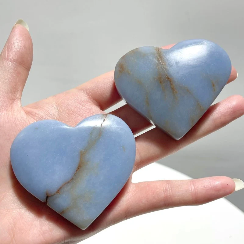 2 Size Beautiful Angelite Heart Wholesale - Image 4