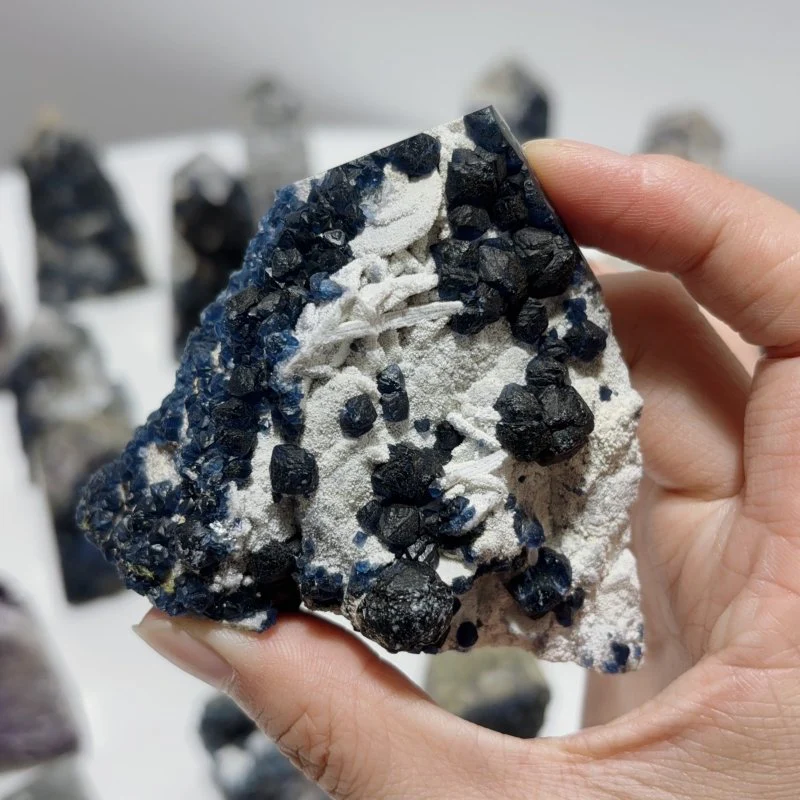 29 Pieces Beautiful Blue Fluorite Raw Tower Specimen Stone - Image 5