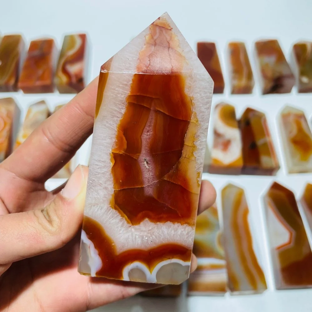 35 Pieces Beautiful Stripe Carnelian Points - Image 4