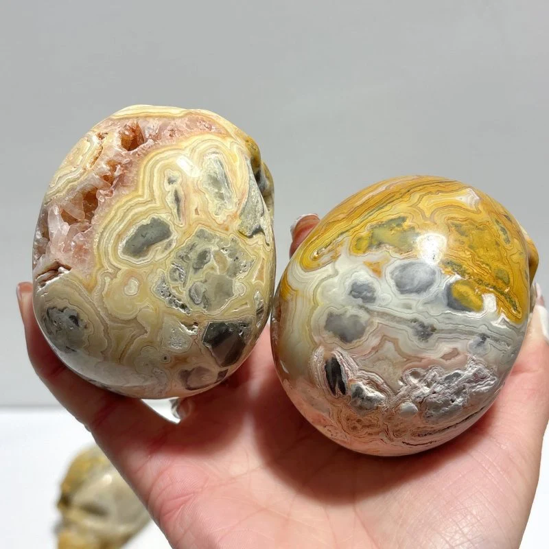 9 Pieces Beautiful Crazy Agate Skull Carving - Image 3