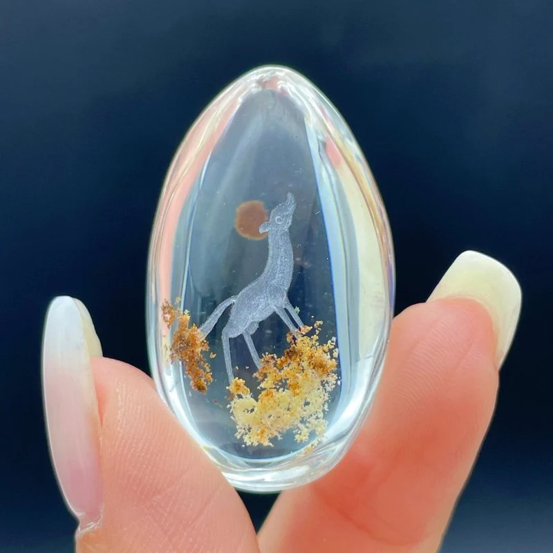 2 Pieces Beautiful Deer Garden Quartz Inner Scene Carving - Image 5