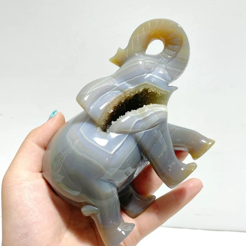 2 Pieces Beautiful Geode Agate Druzy Elephant Carving - Image 6