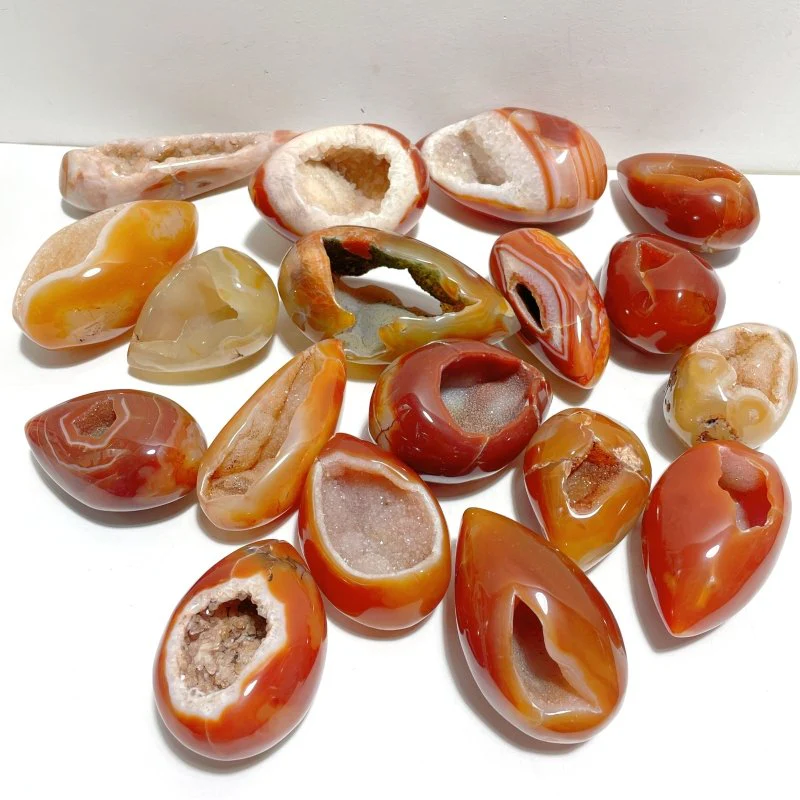 18 Pieces Beautiful Geode Druzy Carnelian