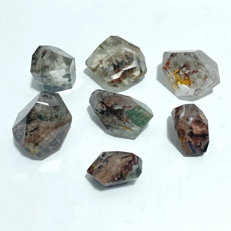 7 Pieces Beautiful Garden Quartz Free Form - Image 3