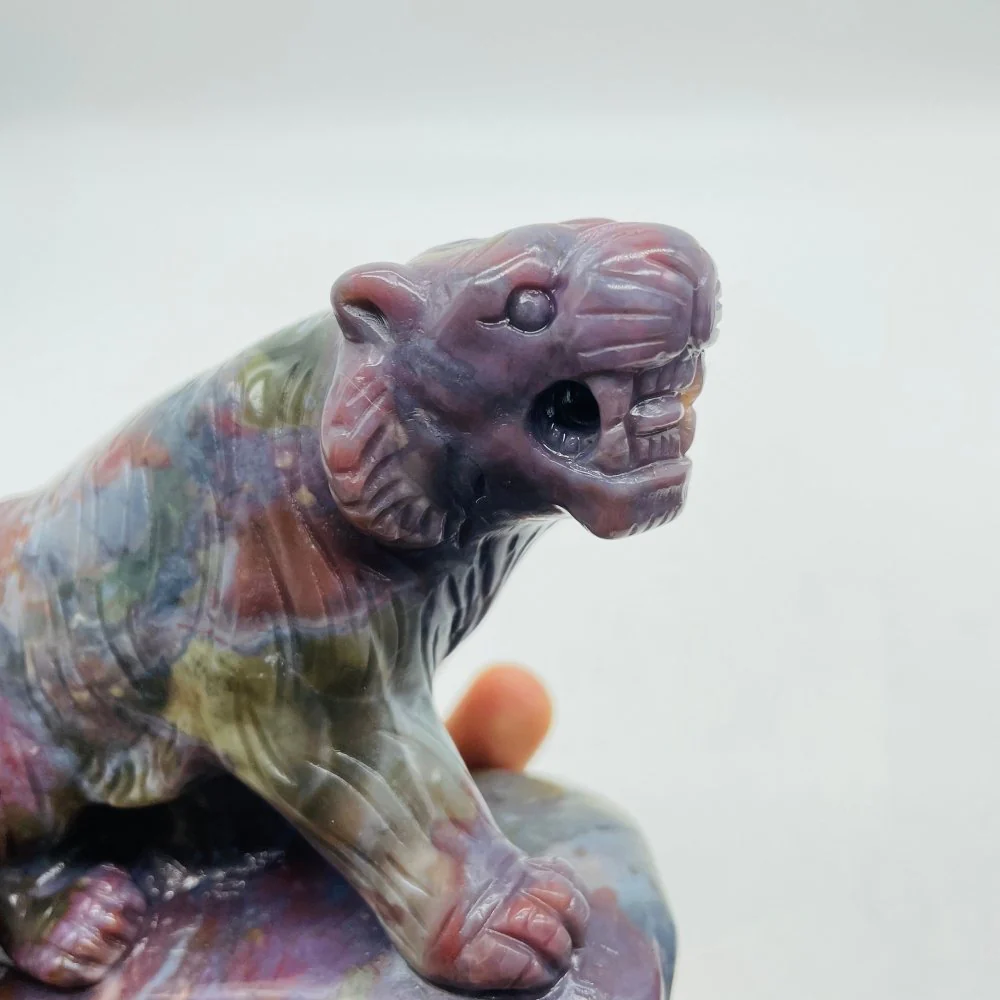 Beautiful High Quality Ocean Jasper Leopard Panther Carving - Image 3