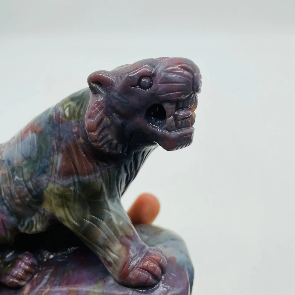Beautiful High Quality Ocean Jasper Leopard Panther Carving - Image 5
