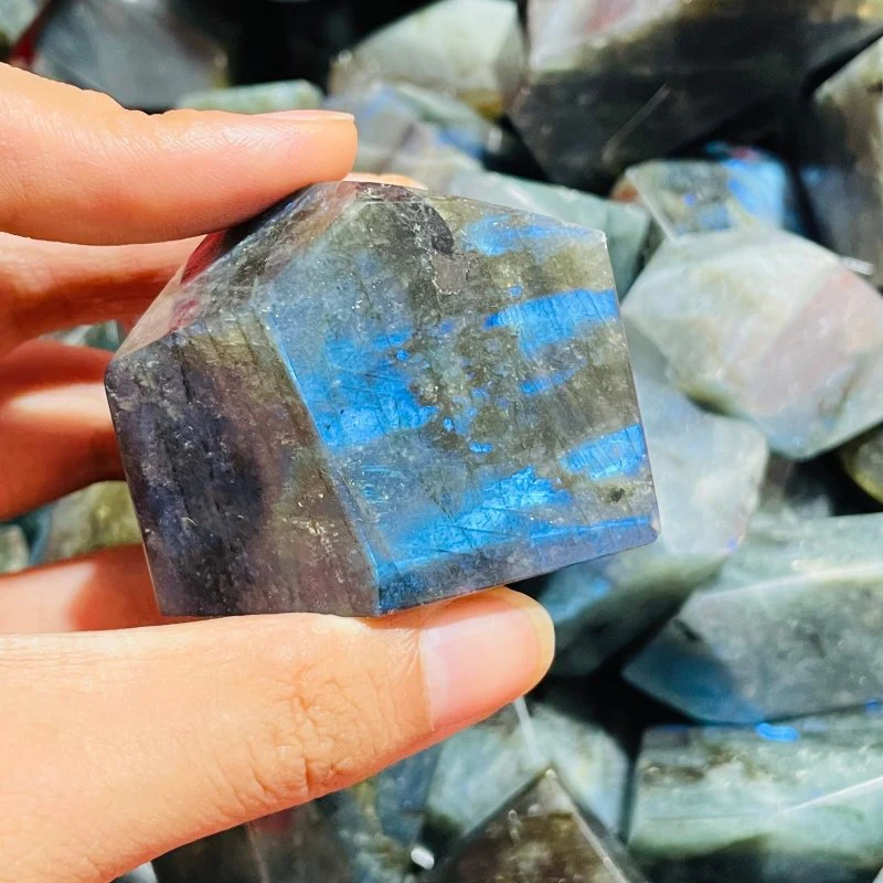 Beautiful Labradorite Free Form Wholesale - Image 5