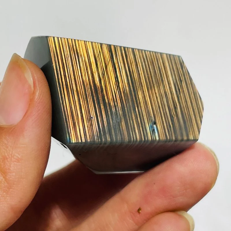 Beautiful Labradorite Free Form Wholesale - Image 7